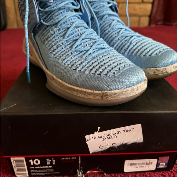 Jordan 32 UNC size 10.0 - Picture 4 of 12